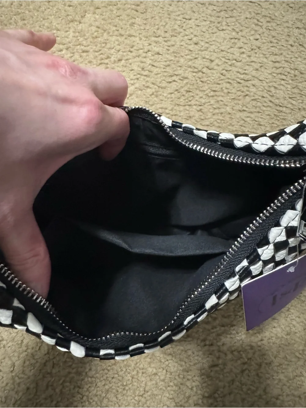 I&R glow up Black & White Checkered Hobo Shoulder Bag - Picture 4 of 4